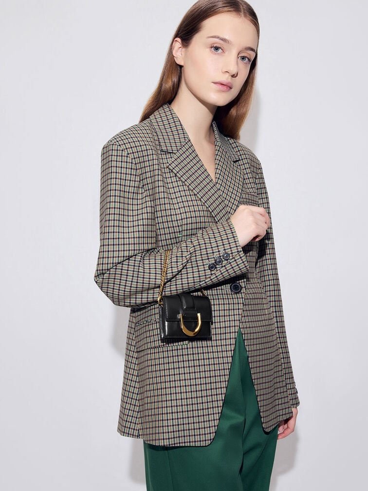 BOXED Charles & Keith Gabine Chain-Link Micro crossbody bag-Black