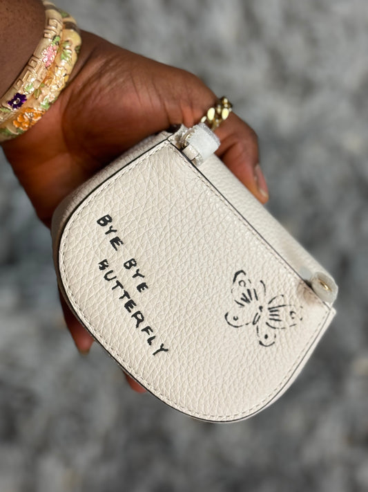 Coach Micro Turnlock Card Case With Sketch Print- White