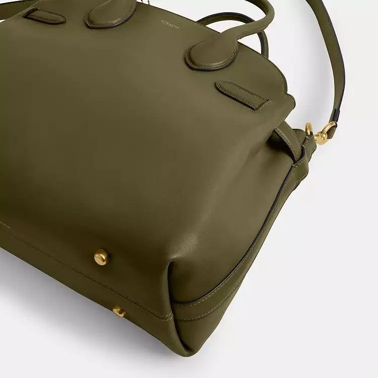 PREORDER BOXED COACH Empire vs carryall bag 40-Olive